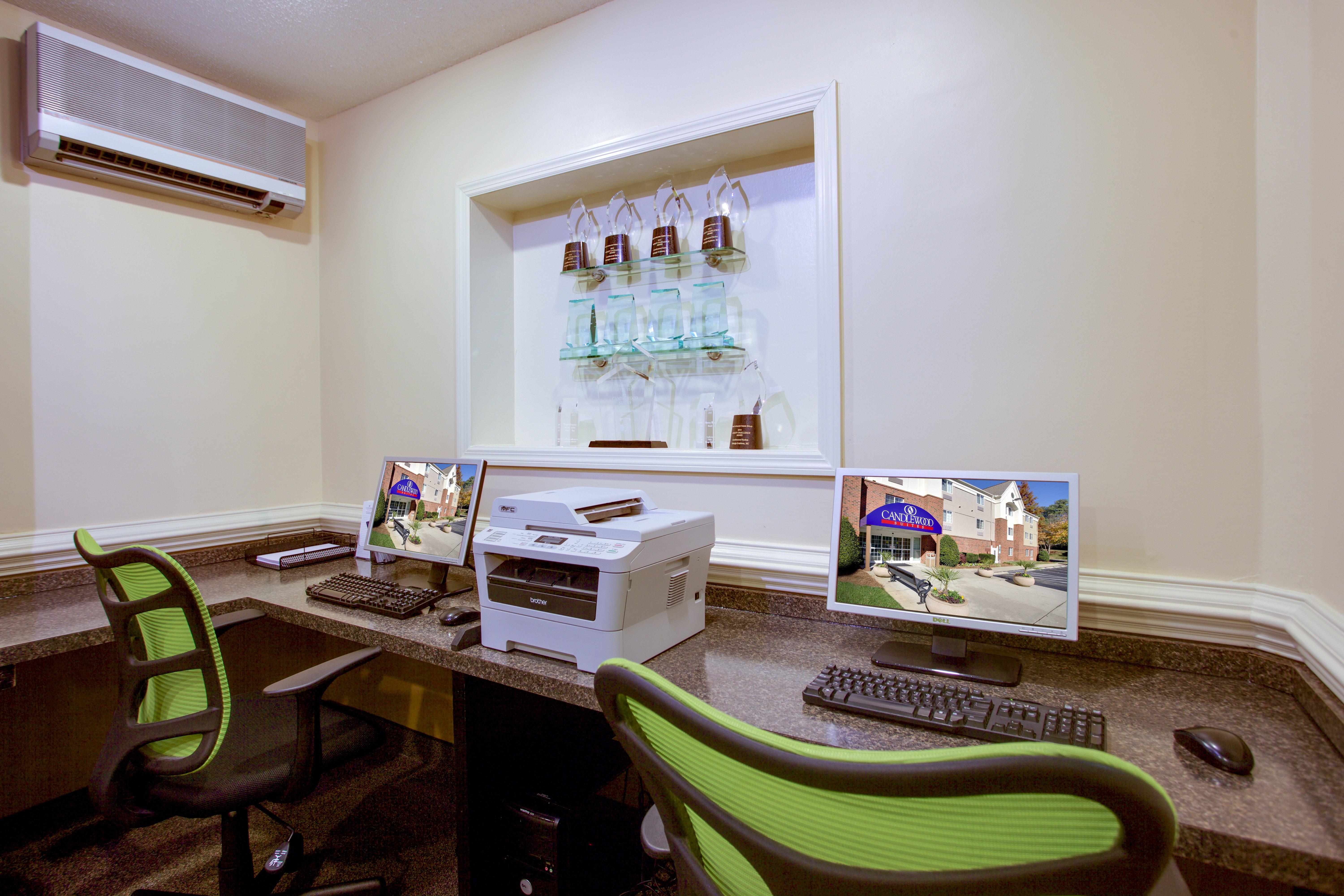 Candlewood Suites Raleigh Crabtree By Ihg Exteriér fotografie