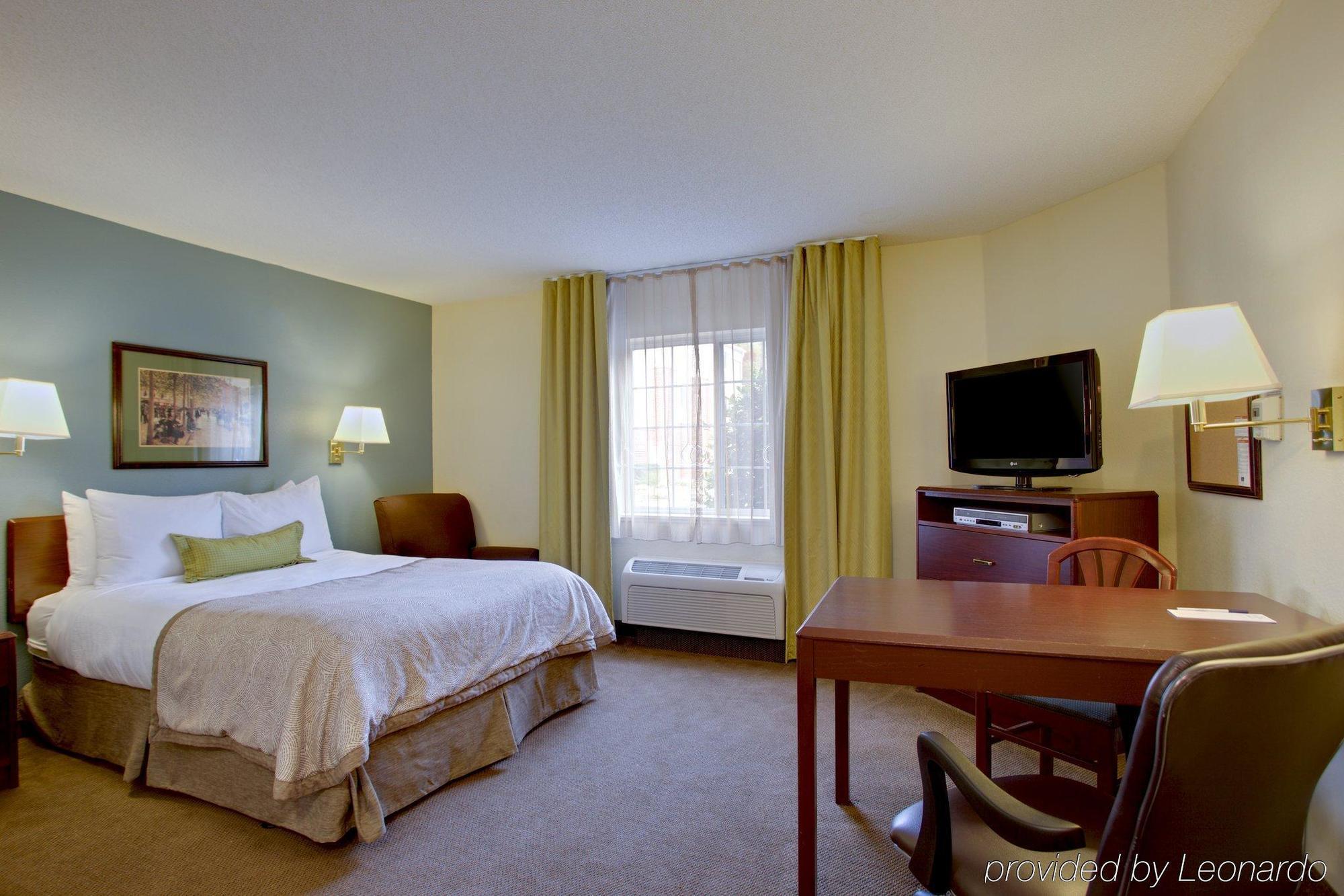 Candlewood Suites Raleigh Crabtree By Ihg Exteriér fotografie